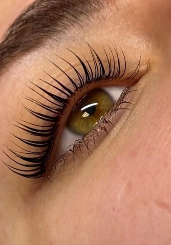 Ultra Define Your Lashes with Our Lash Tint