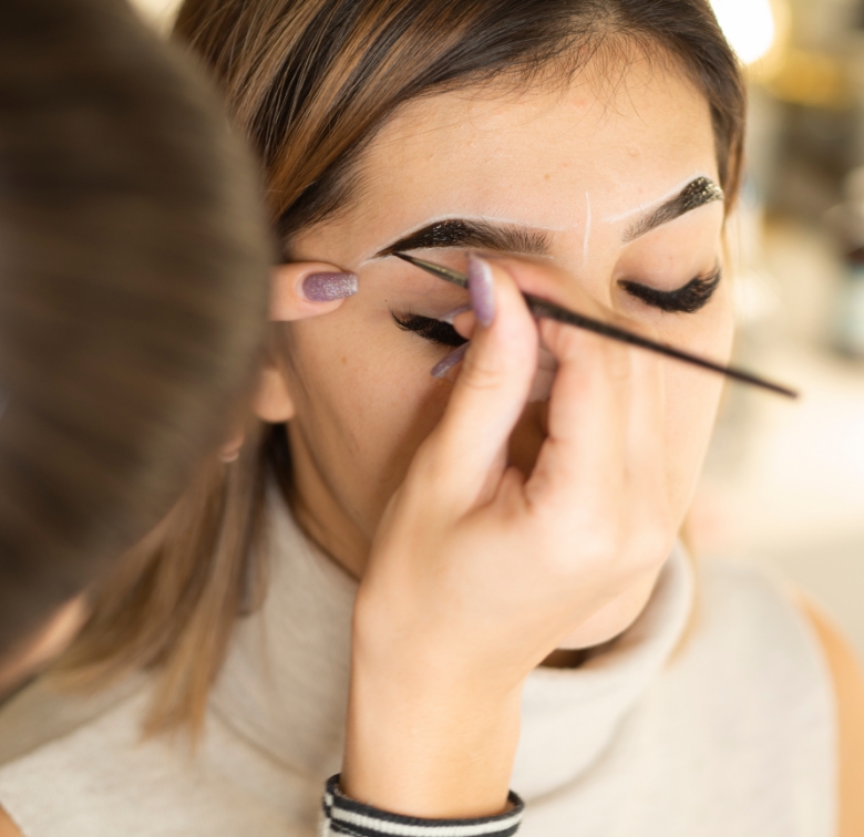 brow-dye-1