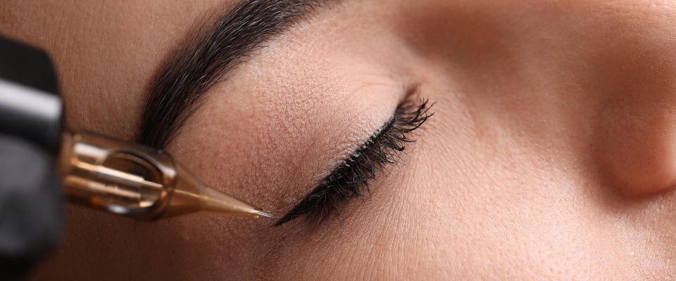 eyeliner-banner